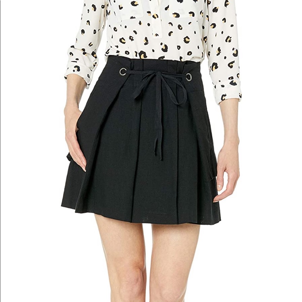 NWOT BCBGMaxazria Tie-Front Mini Skirt